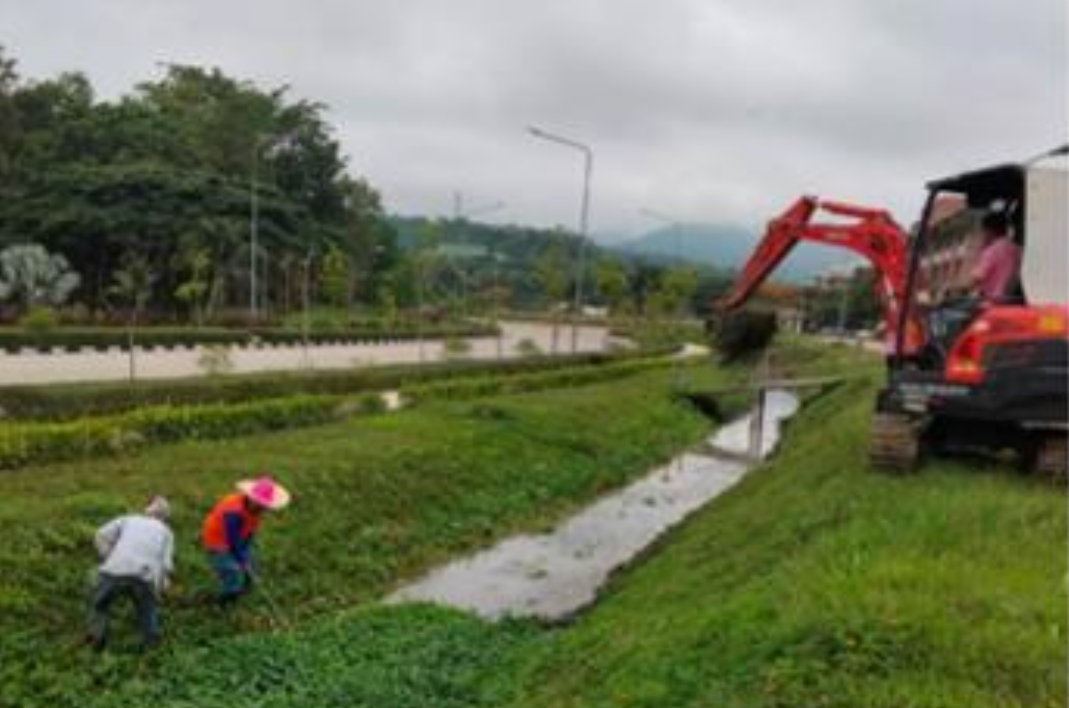 Canal construction for agricultural irrigation, University of Phayao