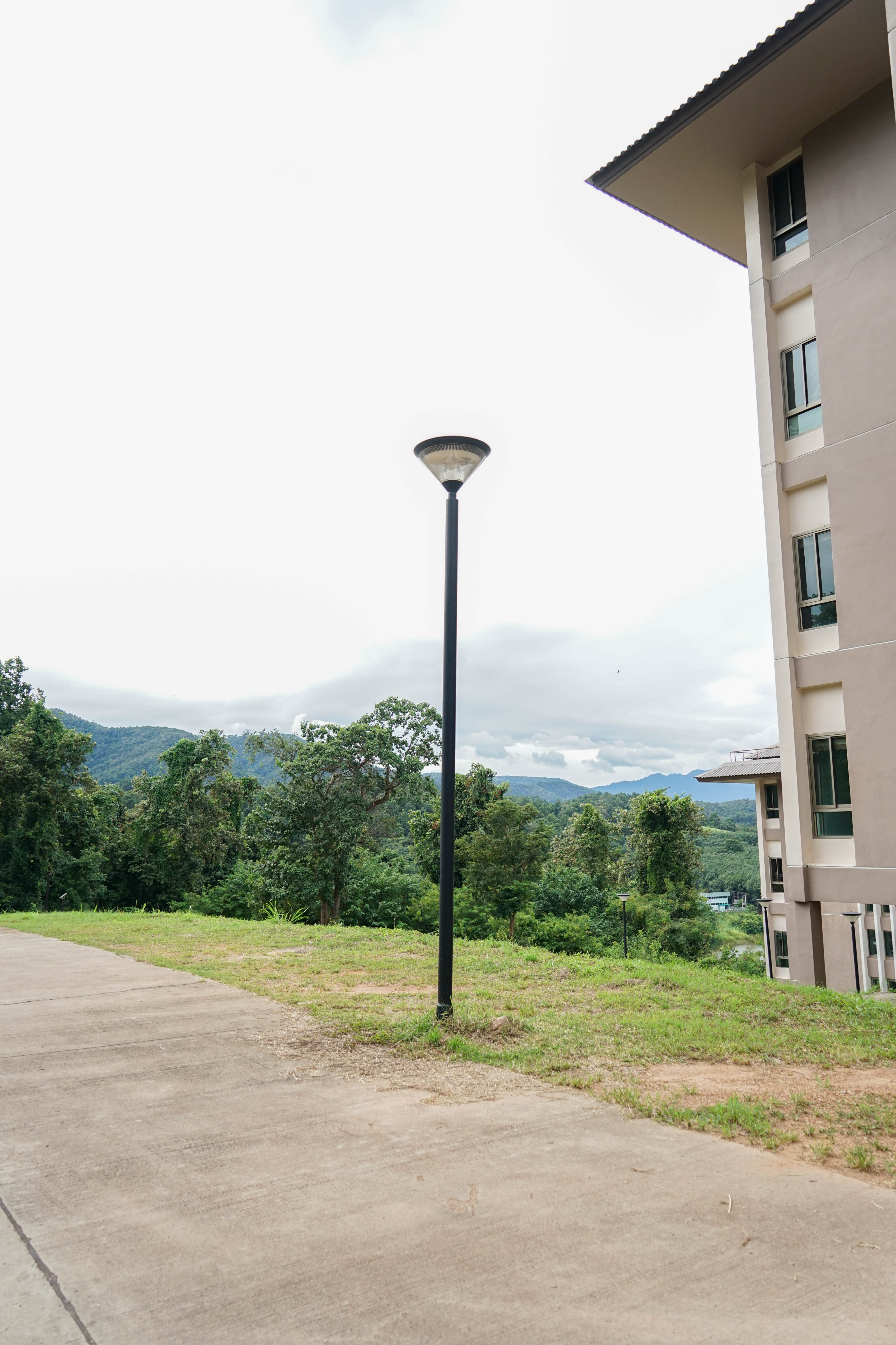 LED Solar Streetlights
