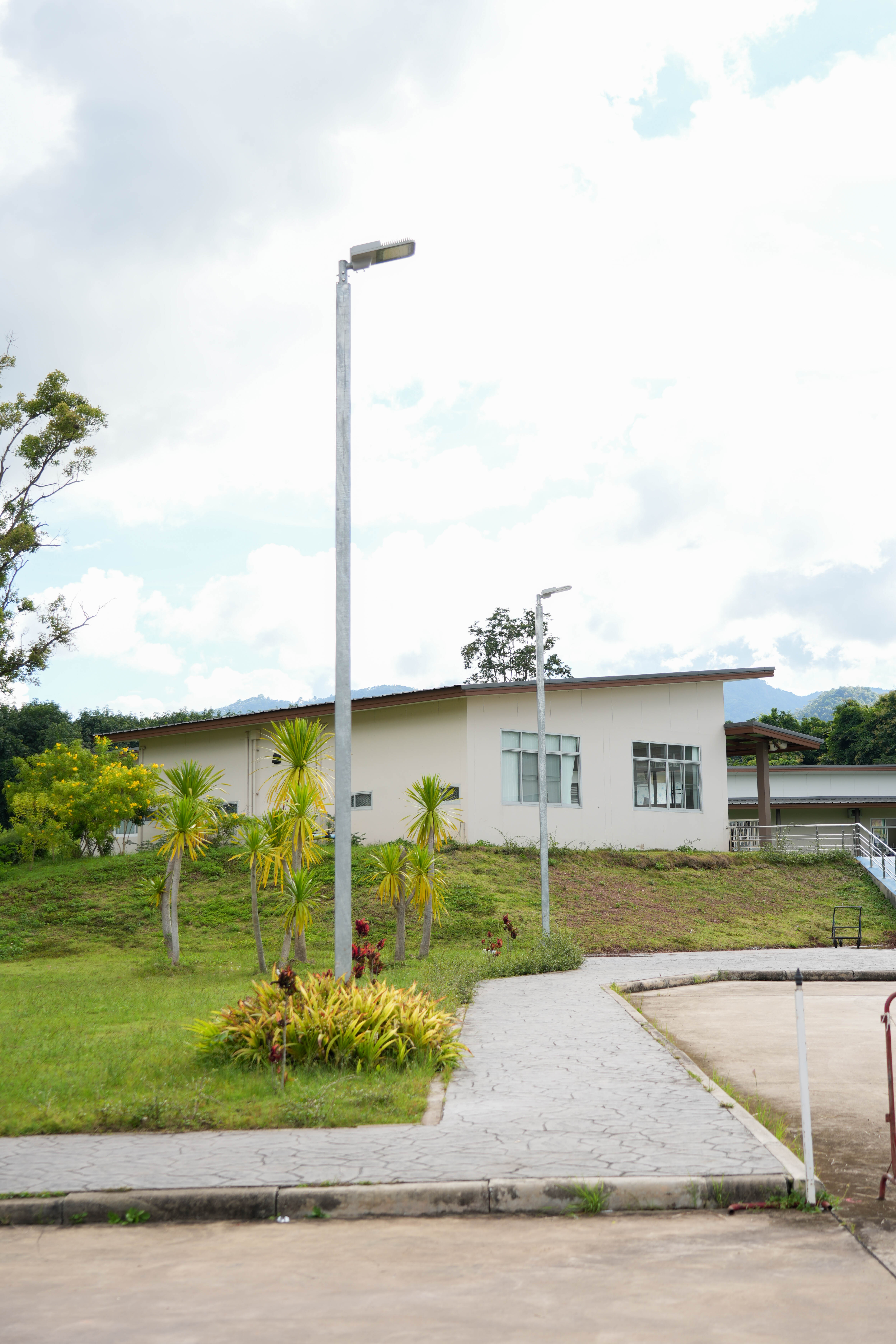 LED Solar Streetlights