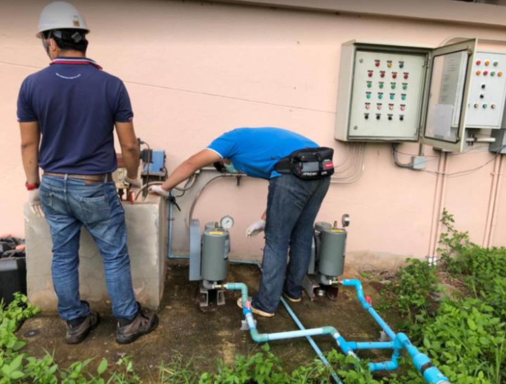 Maintaining the wastewater treatment system at University of Phayao