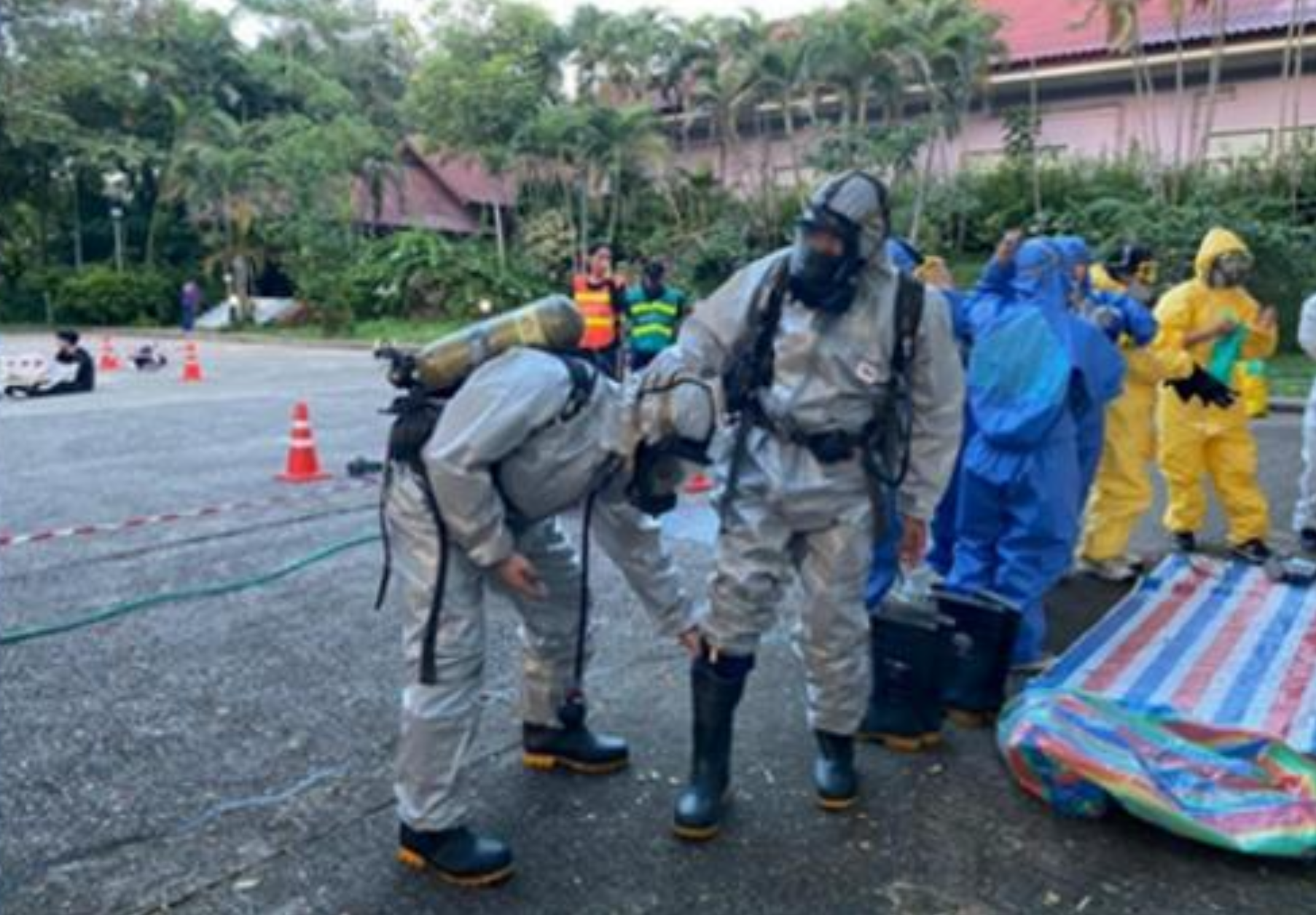 Emergency response drill for chemical hazardous waste at University of Phayao