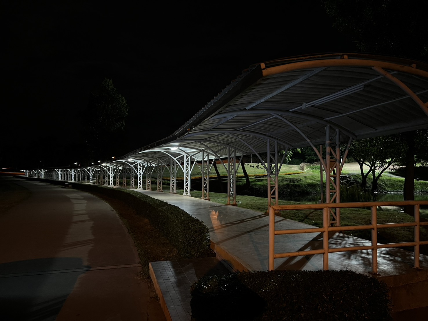 Street lamp for pedestrian in night