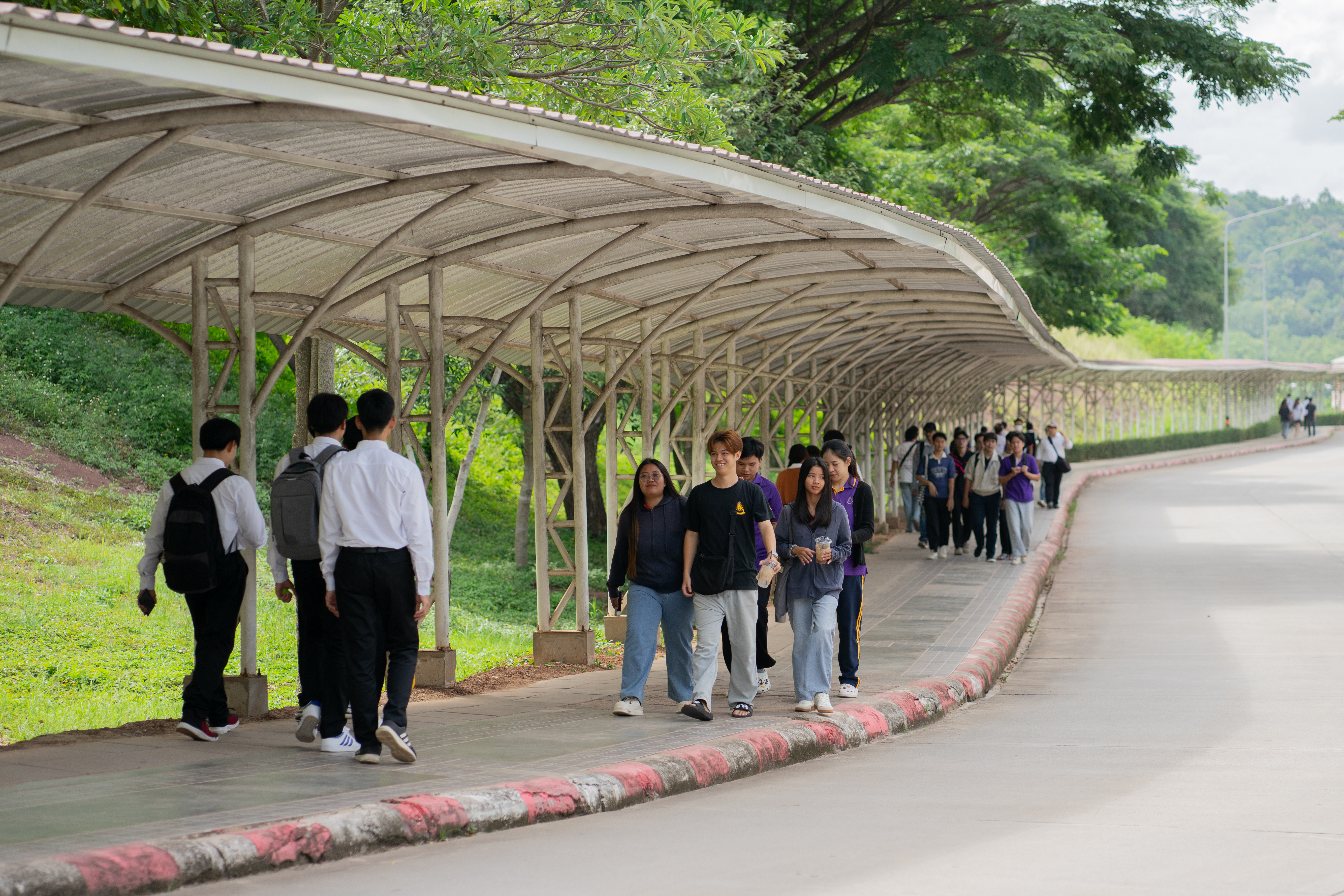 Walking street campus